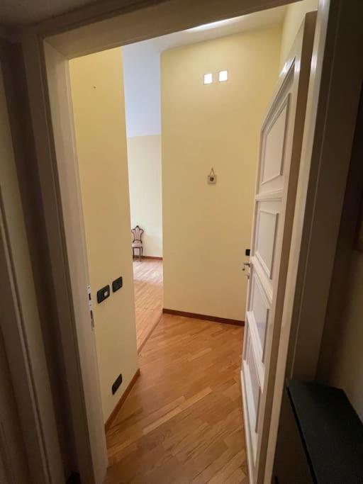 Casa Caldara Apartment มิลาน ภายนอก รูปภาพ