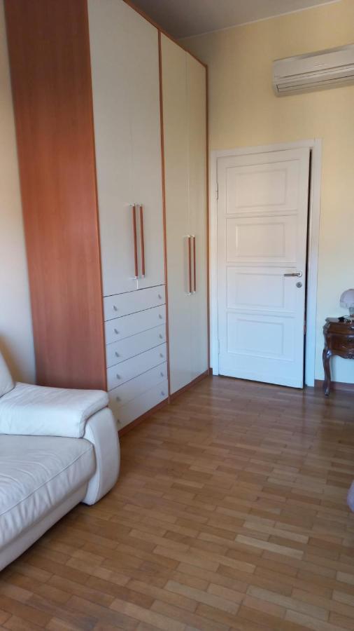 Casa Caldara Apartment มิลาน ภายนอก รูปภาพ