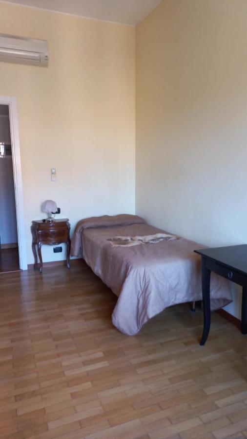 Casa Caldara Apartment มิลาน ภายนอก รูปภาพ